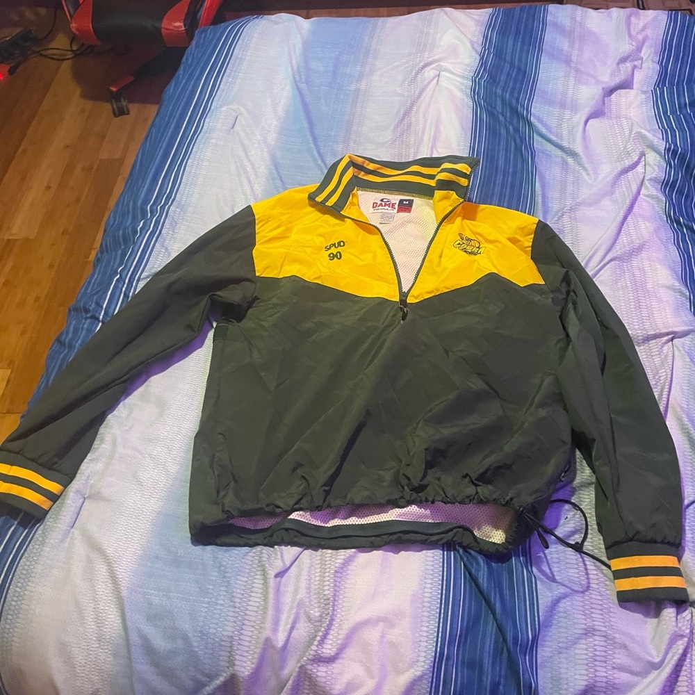 Medium Cobra Lacrosse pull over Fleece very good condition